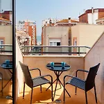 Atico Con Terraza, Vistas Al Mar Y Parking En Playa De S Lorenzo Appartement Gijón