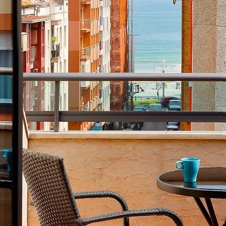 Apartment Atico Con Terraza, Vistas Al Mar Y Parking En Playa De S Lorenzo Gijon