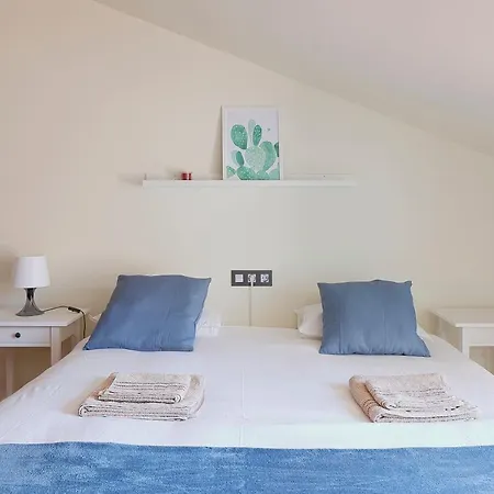 Apartment Atico Con Terraza, Vistas Al Mar Y Parking En Playa De S Lorenzo Gijon